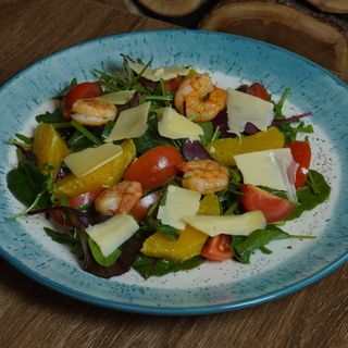 Салат з креветкою