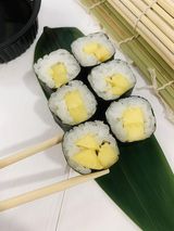 Макі Манго (130г/6шт)