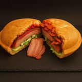 UFO-Бургер "Український, з беконом", 390 г