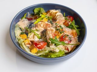 Салат Цезар з креветками