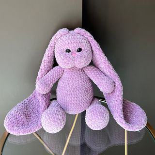 Зайка з довгими вухами