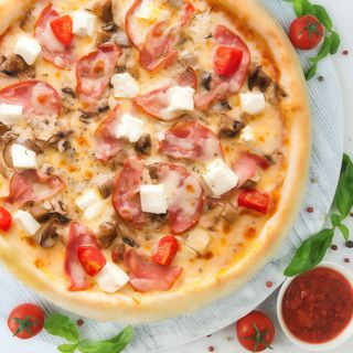 Піца Капрічоза (30см/540г)