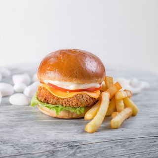 Сhicken Бургер з картоплею (450г)