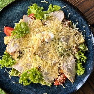 Салат Цезар з куркою (240г)