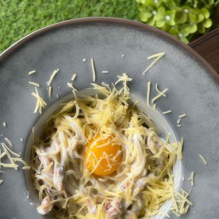 Паста Карбонара (250r)