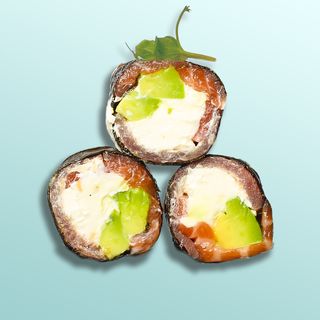 Рол без рису з лососем (210г/6шт)