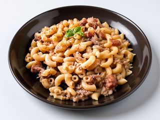 Макарони по флотські з курки та з сиром