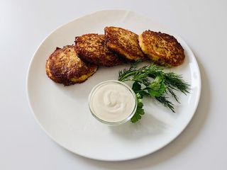 Деруни з мʼясом (250 гр.)