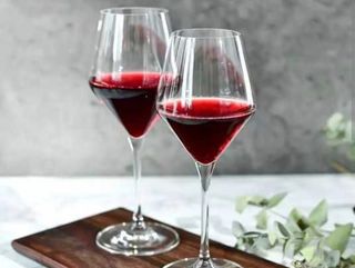 Вино Саперавi (1000мл)