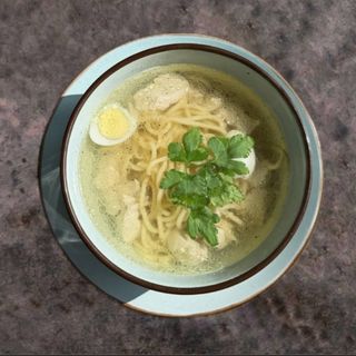 Курячий бульйон зi спагеттi
