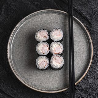 Макі з тигровою креветкою і сиром (105г)