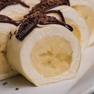 Солодкий рол з бананом і кокосом (240г)