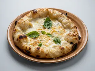 Піца <<Чотири сира>> (Quattro Formaggi) (500 г.)