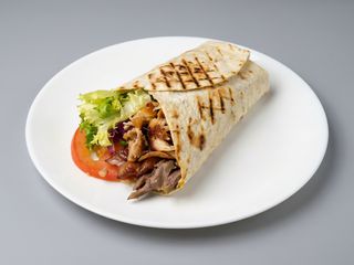 Шаурма BBQ, з телятиною та куркою