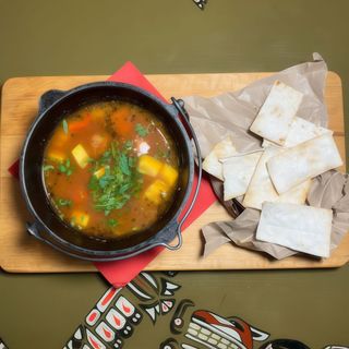 Мексиканський гострий суп з фрикадельками (320г)