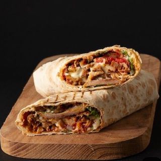 ШАУРМА МЕГА ВЕЛИКА КУРЯЧА