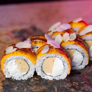 Рол Філа Чеддер з японсьим омлетом bbq (300г)