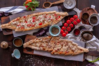 Велике піде з курочкою, овочами та сиром (450г)