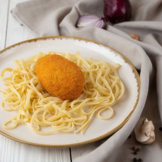 Спагеті з котлетою по-київськи