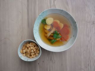 Курячий бульйон (250/40г)