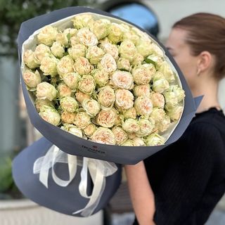  21 гілка троянд Sumerrouse №57