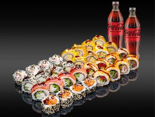 Комбо Сет Лютого + 2шт Coca-Cola Zero 0,5 л