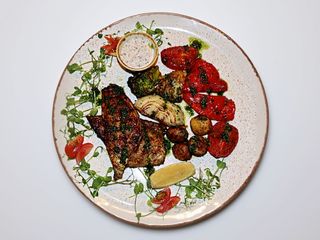 Скумбрія та овочі гриль (300г)