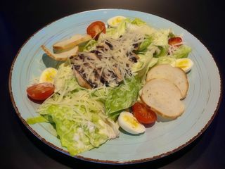 Цезар з курячою грудкою (275g)