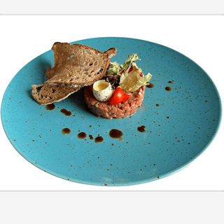 Тартар з телятини та маринованого перцю (170г)