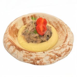 Телятина по-цюріхськи з картопляним пюре