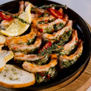 Креветки запечені з часниковим маслом(300гр)