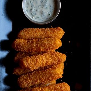 Стріпси з соусом тартар(200гр)