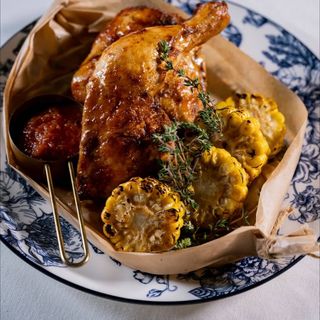 Курча запечене з кукурузою(750гр)