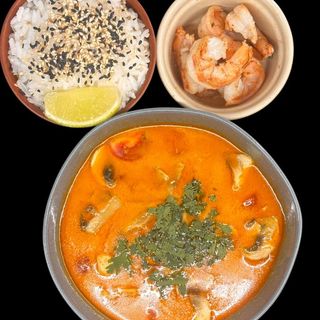 Том ям з Креветкою на кокосовому молоці