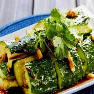 Биті огірки