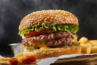 Бургер Класік подвійний я/с (320г)