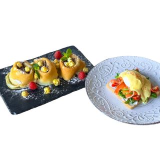 Тост з лососем+Млинці з Нутеллою (230г/3шт)