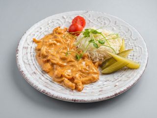 Бефстроганів з індички з рисом (260г)