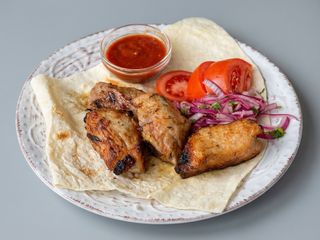 Шашлик зі свинини (300/50г)