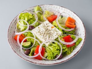 Грецький салат (220г)