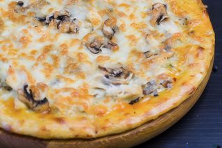 Піца "Європеєць" (400г/30см)