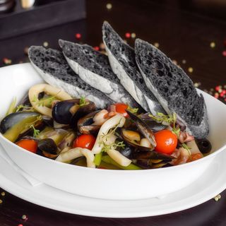 Королівське соте з морепродуктів