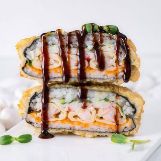 Суші бургер з креветкою (200г)