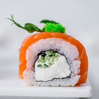 Рол Філадельфія з огірком (8шт/260г)