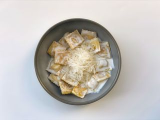 Равіоліні з куркою і моцарелою (235г)