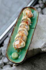 Рол темпура з лососем (225г)