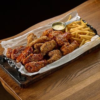 Сет крилець (750/100/80г)