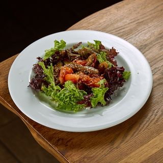 Гострий салат з яловичиною (300г)