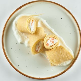 Млинці з лососем