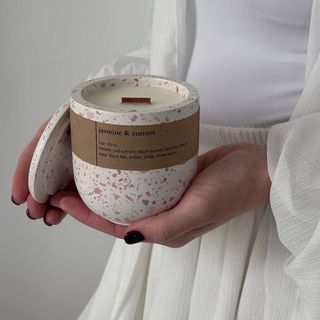 Свічка "Жасмін та чорна смородина"